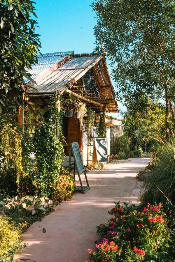 Nang Non Camping Ville นางนอนแค้มป์ปิ้งวิลล์ Mae Sai Ngoại thất bức ảnh